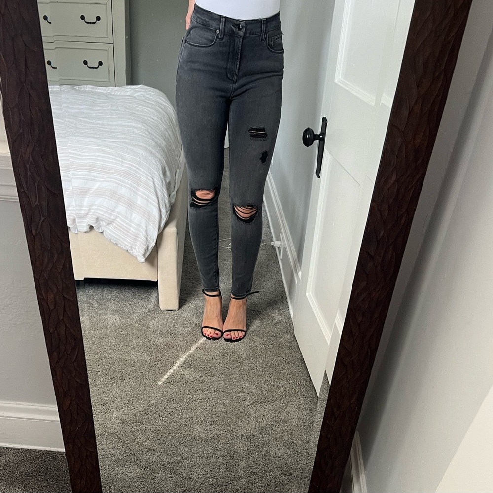 Good American Good Legs Crop jeans
